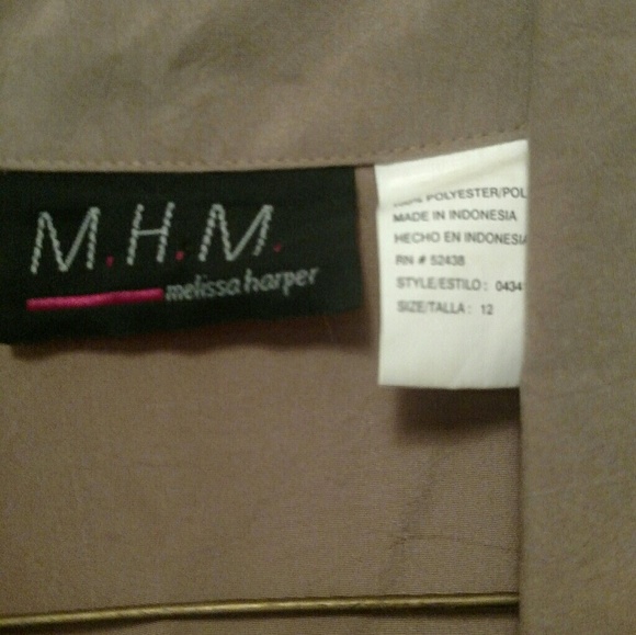 Button up MH shirt - Picture 3 of 4